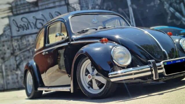 VW Beetle | 1972 | black | 1600cc - Kombi Kings
